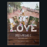 Caderno Espiral BALDE de Colagem de Fotografias do BUDGET Lista Ca<br><div class="desc">Casais personalizados adoráveis mantêm o notebook da lista de baldes com cobrir decorativo e dois campos modelo de texto para adicionar seus primeiros nomes e um título conforme desejado. Isso faria um belo presente de casamento para recém-casados, ou um presente de aniversário de casamento ou um presente de casal que...</div>