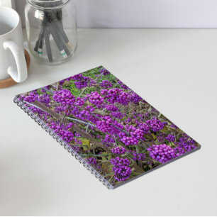 Caderno Espiral Beauté Americana Roxa Botânica