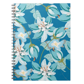 Caderno Espiral Beleza de um motivo floral retrô em decoração ador