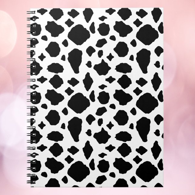 Caderno Espiral Black & White Cow Print Pattern (A notebook with a black and white cow pattern)