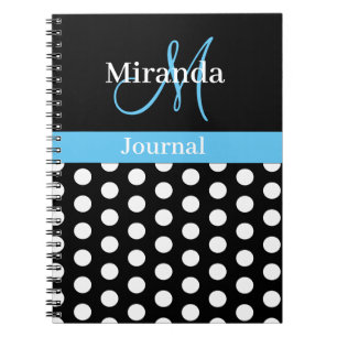 Caderno Espiral Bolinhas de Script do Monograma Azul do Céu Branco