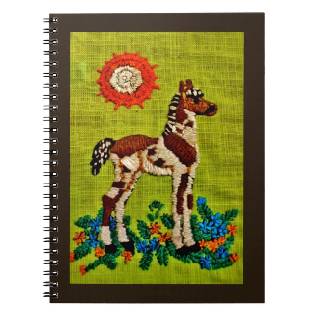 Caderno Espiral Bordado de Pé (Frente)