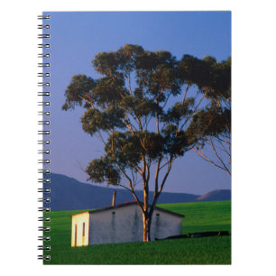 Caderno Espiral Cabana de Trabalhador Rural e Campos de Trigo, Ove