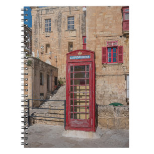 Caderno Espiral Cabine telefônica vermelha em La Valetta Malta