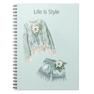 Caderno Espiral Calças Curtas de Malha Azul com Flores Life Is Sty