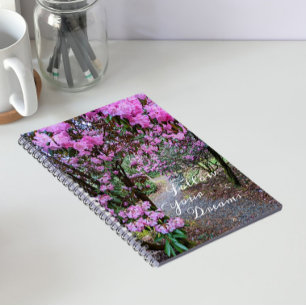 Caderno Espiral Caminho Floral de Jardim com Citação Siga Seus Son