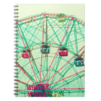 Caderno Espiral Carnaval de Verão de Pop