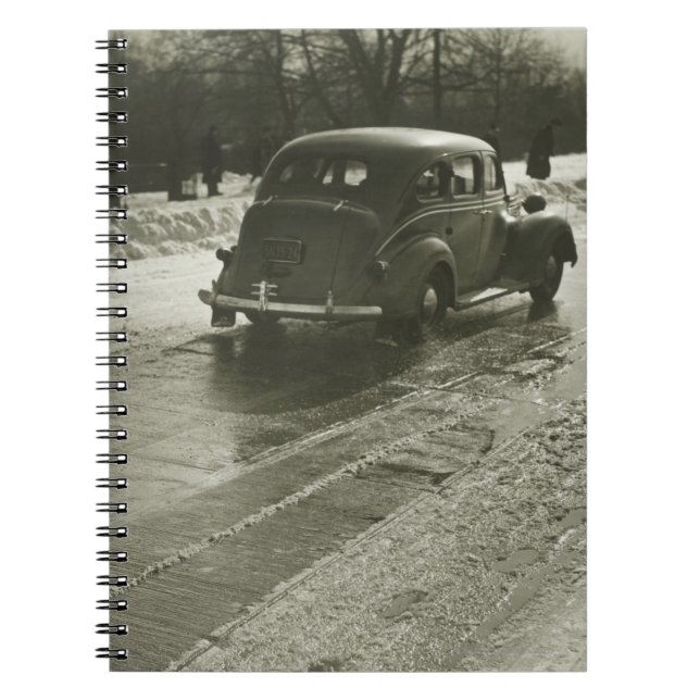 Caderno Espiral Carro na estrada (Frente)