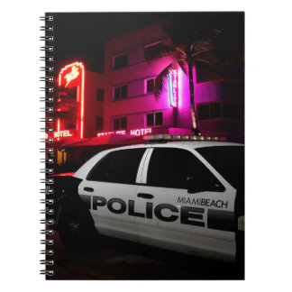 Caderno Espiral Carro policial em Miami Beach no Ocean Drive