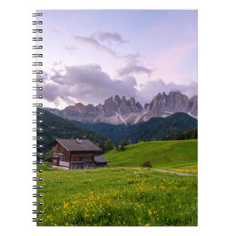 Caderno Espiral Casa nas montanhas