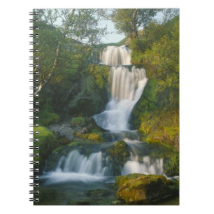 Caderno Espiral Cascata, Ilha de Skye, Escócia