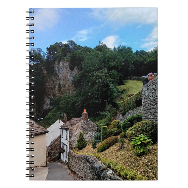 Caderno Espiral Castleton e falésias (Frente)