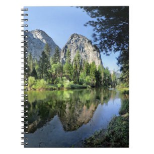Caderno Espiral Catedral Rochas sobre o rio Merced - Yosemite