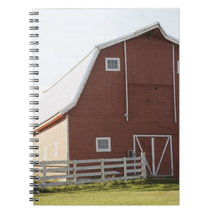 Caderno Espiral Celeiro na paisagem rural