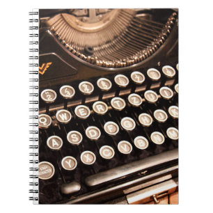 Caderno Espiral Chaves de máquina de escrever