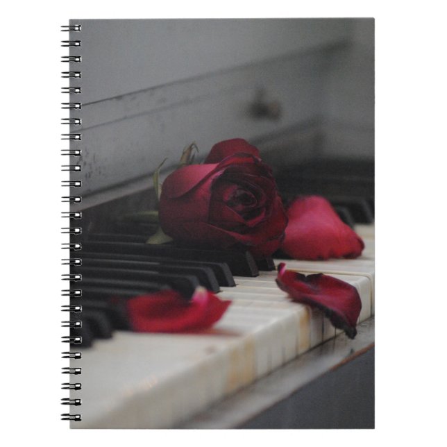Caderno Espiral Chaves de Piano com Rosa vermelha (Frente)