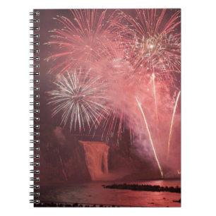 Caderno Espiral Cidade de Quebec, Quebec, Canadá. Fogos de artifíc