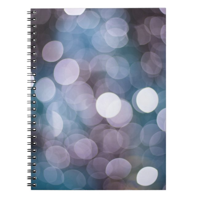 Caderno Espiral Cinza azul, fundo abstrato. (Frente)