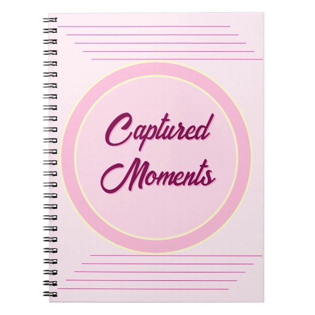 Caderno Espiral Círculo Concêntrico Romântico em rosa bebê (Frente)
