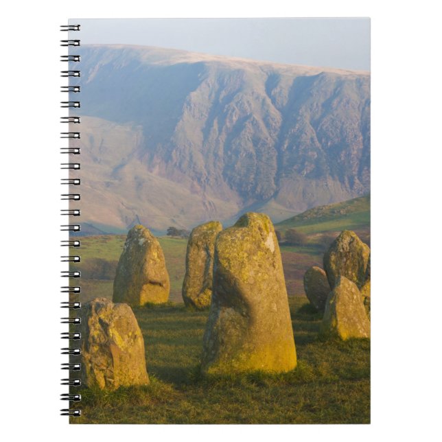 Caderno Espiral Círculo de Pedras de Castlerigg, Distrito dos Lago (Frente)