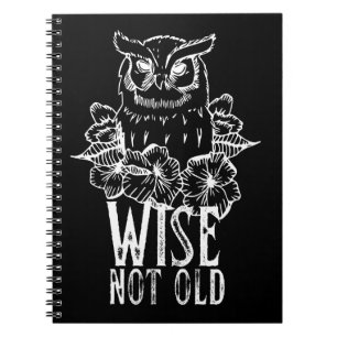 Caderno Espiral Citação Engraçada de Coruja Sábio Não Velho