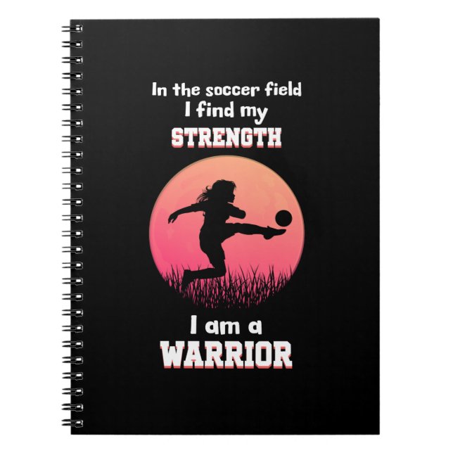 Caderno Espiral Citação motivacional sobre a garota jogando futebo (Frente)