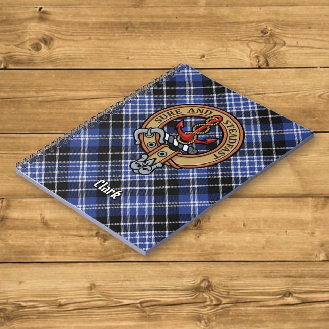 Caderno Espiral Clan Clark Crest sobre Tartan (Criador carregado)