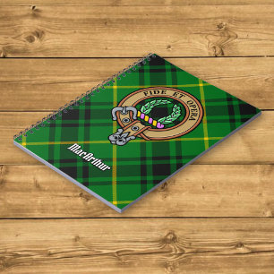 Caderno Espiral Clan MacArthur Crest sobre Tartan