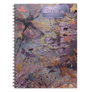 Caderno Espiral Colagem Fantasia Roxa de Outono