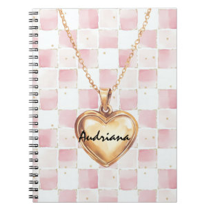 Caderno Espiral Colar de Coração Dourado Quadrados Rosa Branco