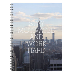 Caderno Espiral Continuar motivado, duro de trabalho, citação insp