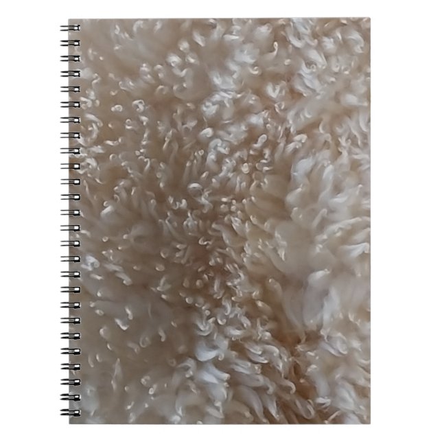Caderno Espiral Coração fluffy (Frente)
