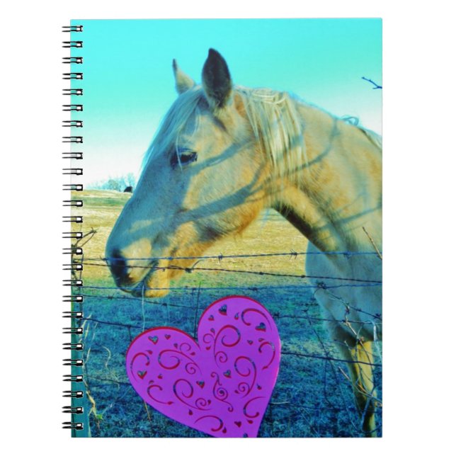 Caderno Espiral Coração Rosa e Cavalo Amarelo (Frente)
