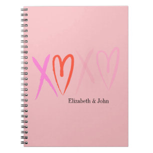 Caderno Espiral Corações "XOXO" Coloridos Dia dos Namorados