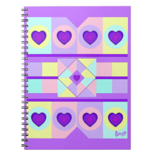 Caderno Espiral Cores de pastel e corações roxos batendo