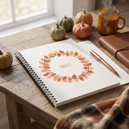 Caderno Espiral Coroa de Folhas de Outono Quente Nome Design