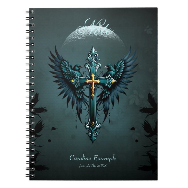 Caderno Espiral Cruz gótica com elementos decorativos e aves. (Frente)