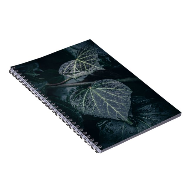 Caderno Espiral Dark Moody Ivy Nature Foto (Lado Direito)