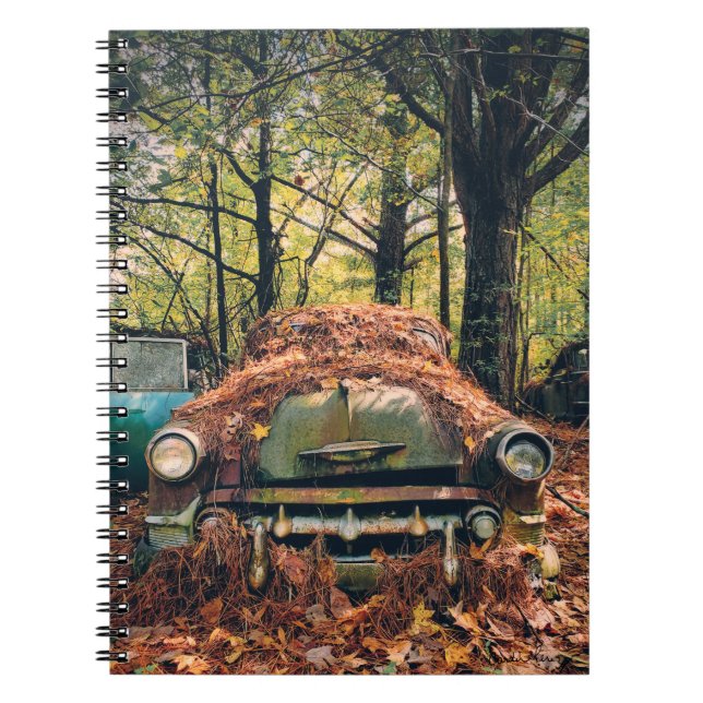 Caderno Espiral de Carro Antigo em Folhas de Outon (Frente)