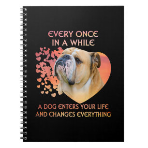 Caderno Espiral De Vez Em Quando Um Cão Entra Sua Vida