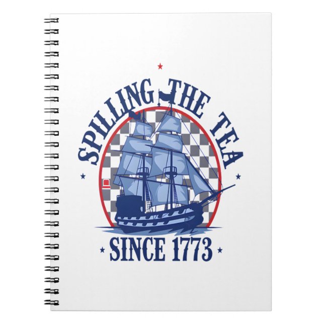 Caderno Espiral Derramando o Chá Desde 1773 Cute Meme (Frente)