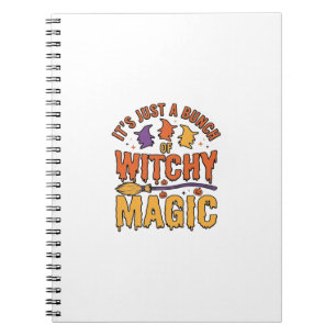 Caderno Espiral Design de Tipografia de Halloween Mágico e Bruxo_1