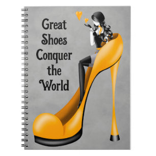 Caderno Espiral Diva da Moda em Stiletto amarelo