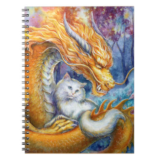 Caderno Espiral Dragão Chinês Ardente & Gato Branco na Floresta Má