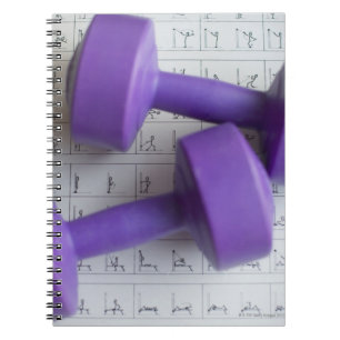 Caderno Espiral Dumbbells. roxos