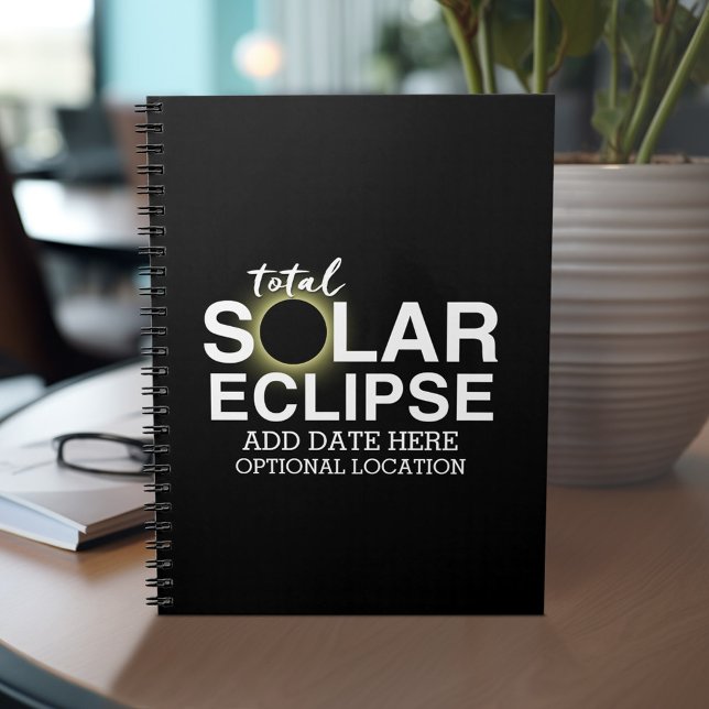 Caderno Espiral Eclipse Solar Total - 2024 ou data personalizada (Personalized notebook with Solar Eclipse Design)