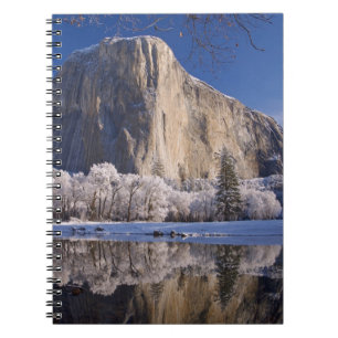 Caderno Espiral El Capitan reflete no rio Merced em 2