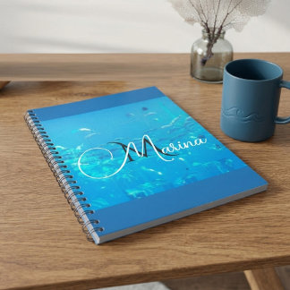 Caderno Espiral Elegante Monograma Escola de Peixes Oceano Azul Aq