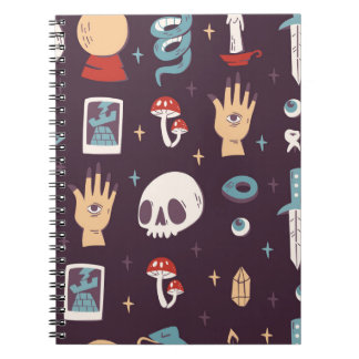 Caderno Espiral Elementos mágicos: crânio, tarot sem soldadura