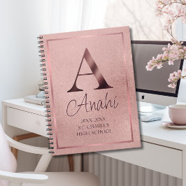 Caderno Espiral Escola de Ano Acadêmico do Monograma Dourado rosa